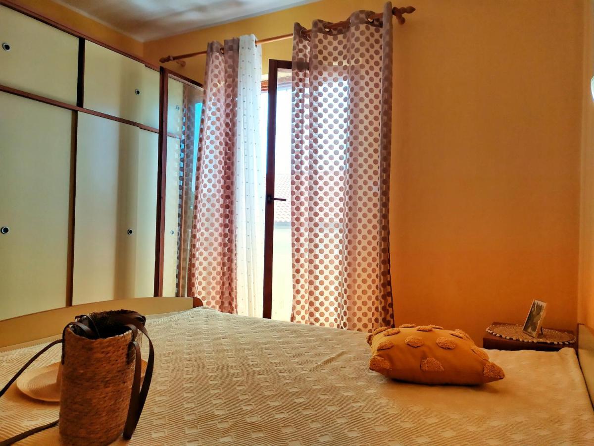 Cozy Apartments Danica Novalja With Terrace - First Floor Exterior foto