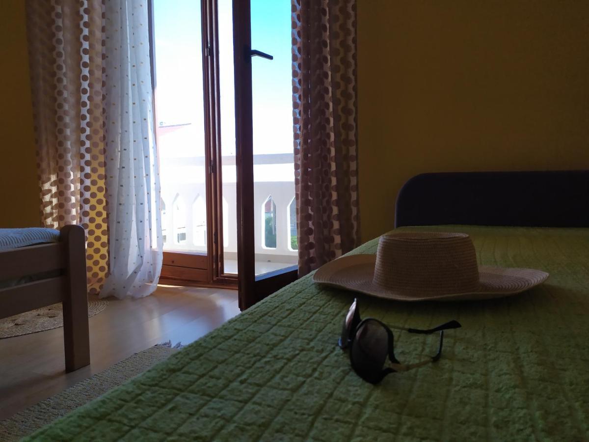 Cozy Apartments Danica Novalja With Terrace - First Floor Exterior foto